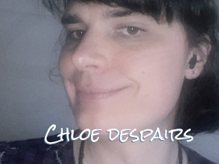 Chloe_despairs