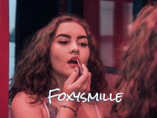 Foxysmille