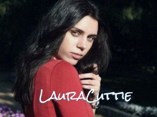 Laura_Cuttie