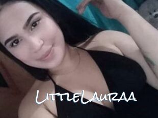 LittleLauraa