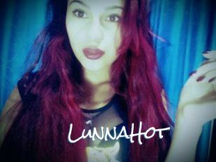 LunnaHot