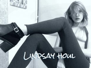 Lindsay_houl