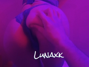 Lunaxk