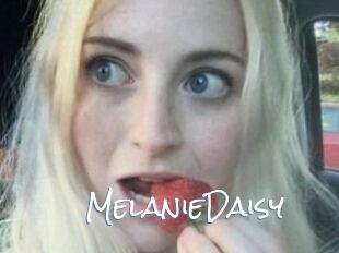 Melanie_Daisy