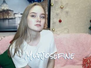 MiaJosefine