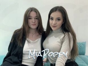 MiaPoppy