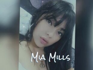 Mia_Mills