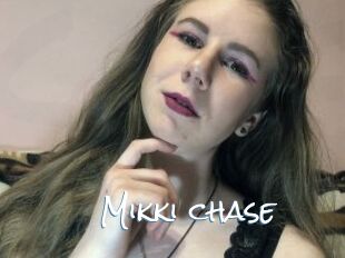 Mikki_chase