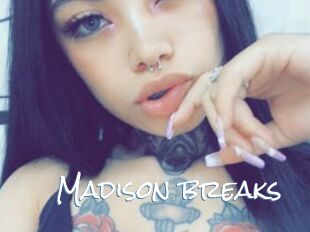 Madison_breaks