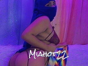 Miahot22