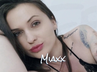 Miaxx