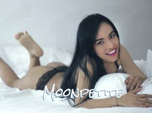 Moonpetite