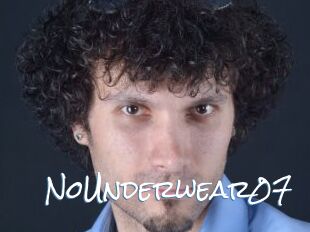 NoUnderwear07