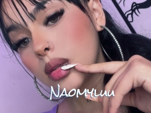 Naomyluu