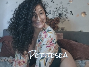 Petitesea