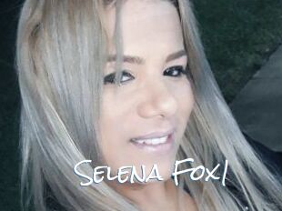 Selena_Fox1