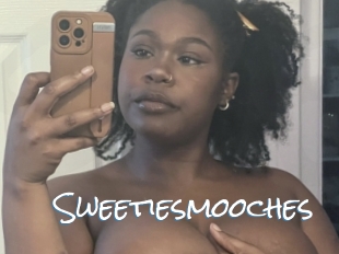 Sweetiesmooches