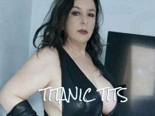 TITANIC_TITS