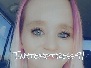 Tinytemptress91