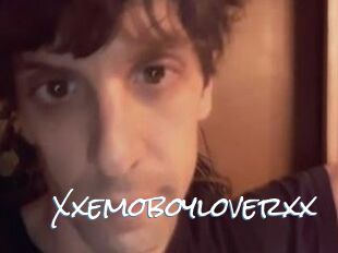 Xxemoboyloverxx